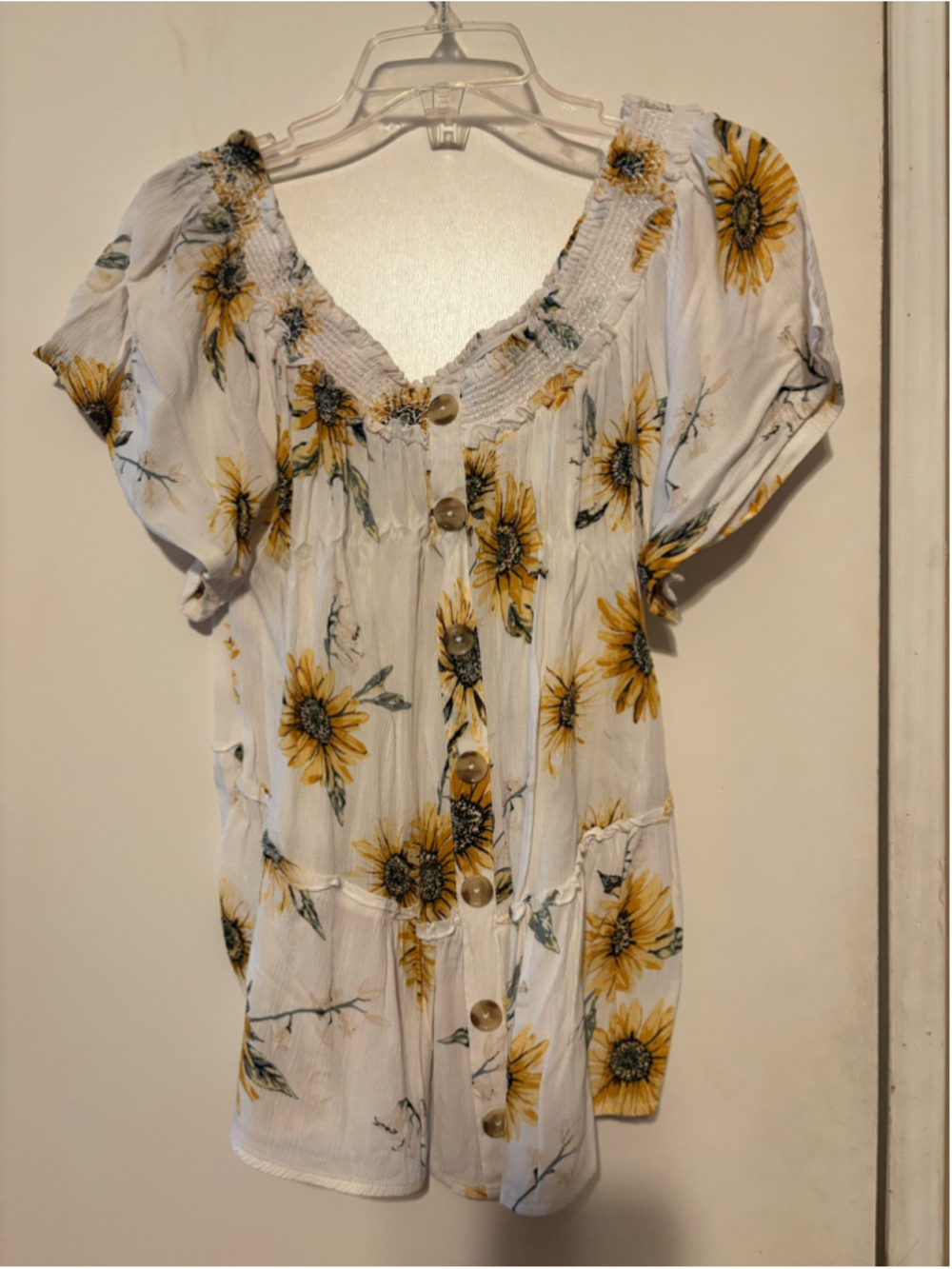 Women's Maurices White & Yellow Sunflower Blouse